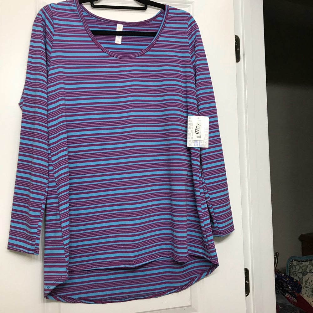NWT XL LuLaRoe Lynnae - pink and blue striped